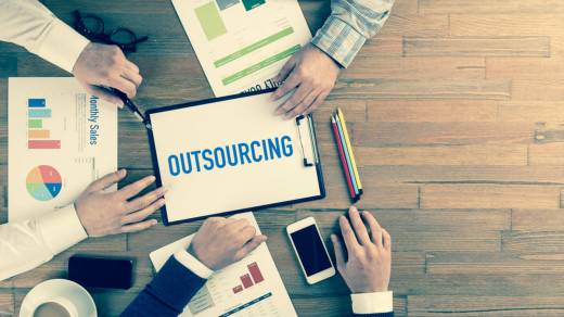 parcerias com empresas de outsourcing de TI